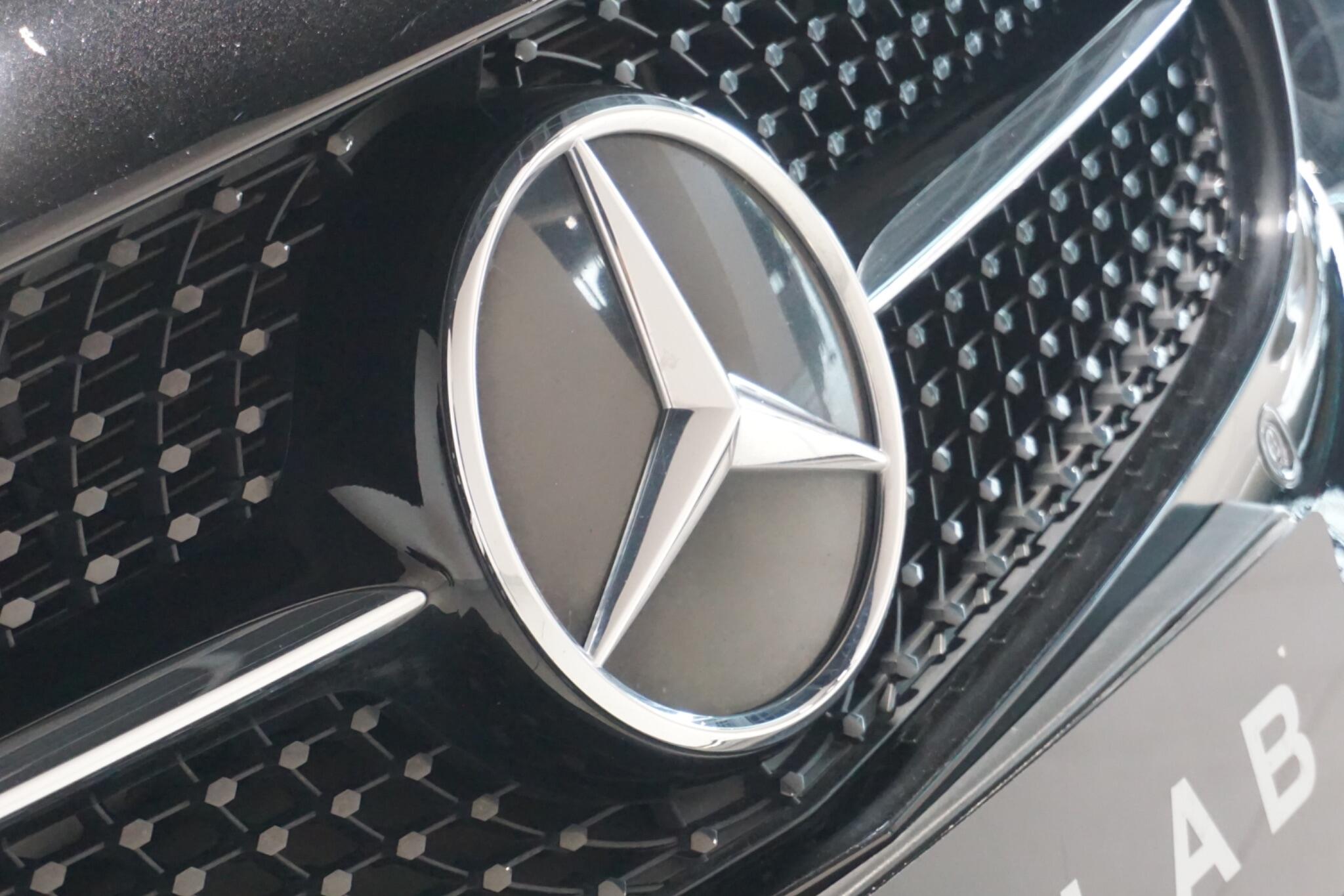 Mercedes-Benz C Class 2.0 C220d AMG Line Night Edition (Premium) Saloon 4dr Diesel G-Tronic+ Euro 6 (s/s) (194 ps)